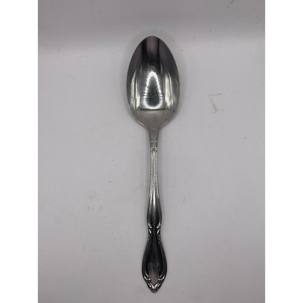 Oneida Silver Strathmore Stainless Steel Serving Spoon flatware 8.25”